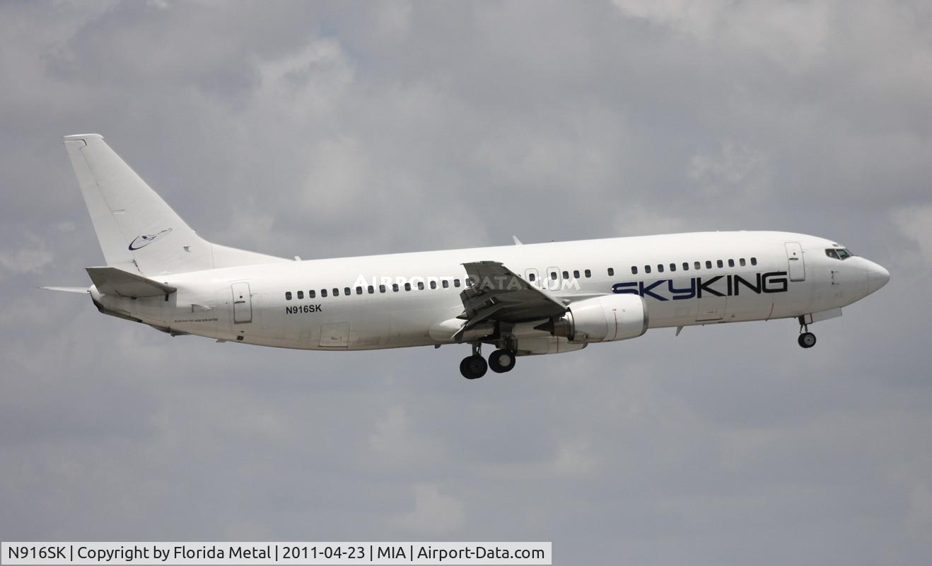 N916SK, 1991 Boeing 737-4Q8 C/N 24706, SkyKing 737-400