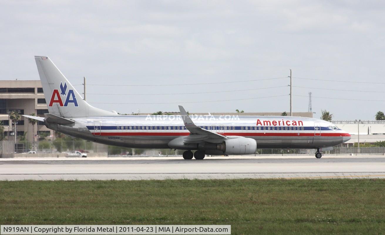 N919AN, 1999 Boeing 737-823 C/N 29520, American 737-800