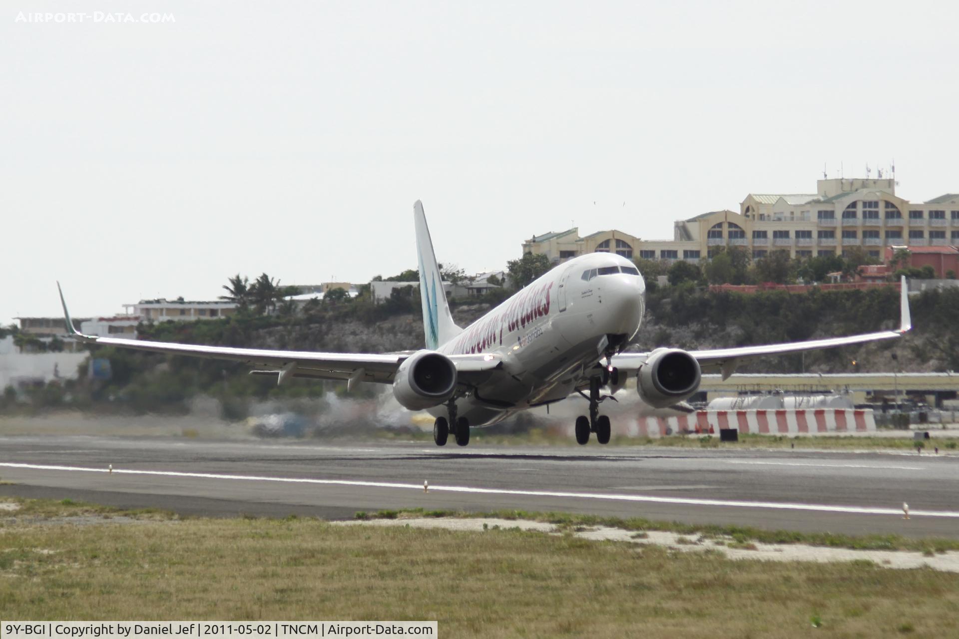 9Y-BGI, 2000 Boeing 737-8Q8 C/N 28232, 9Y-BGI departing TNCM
