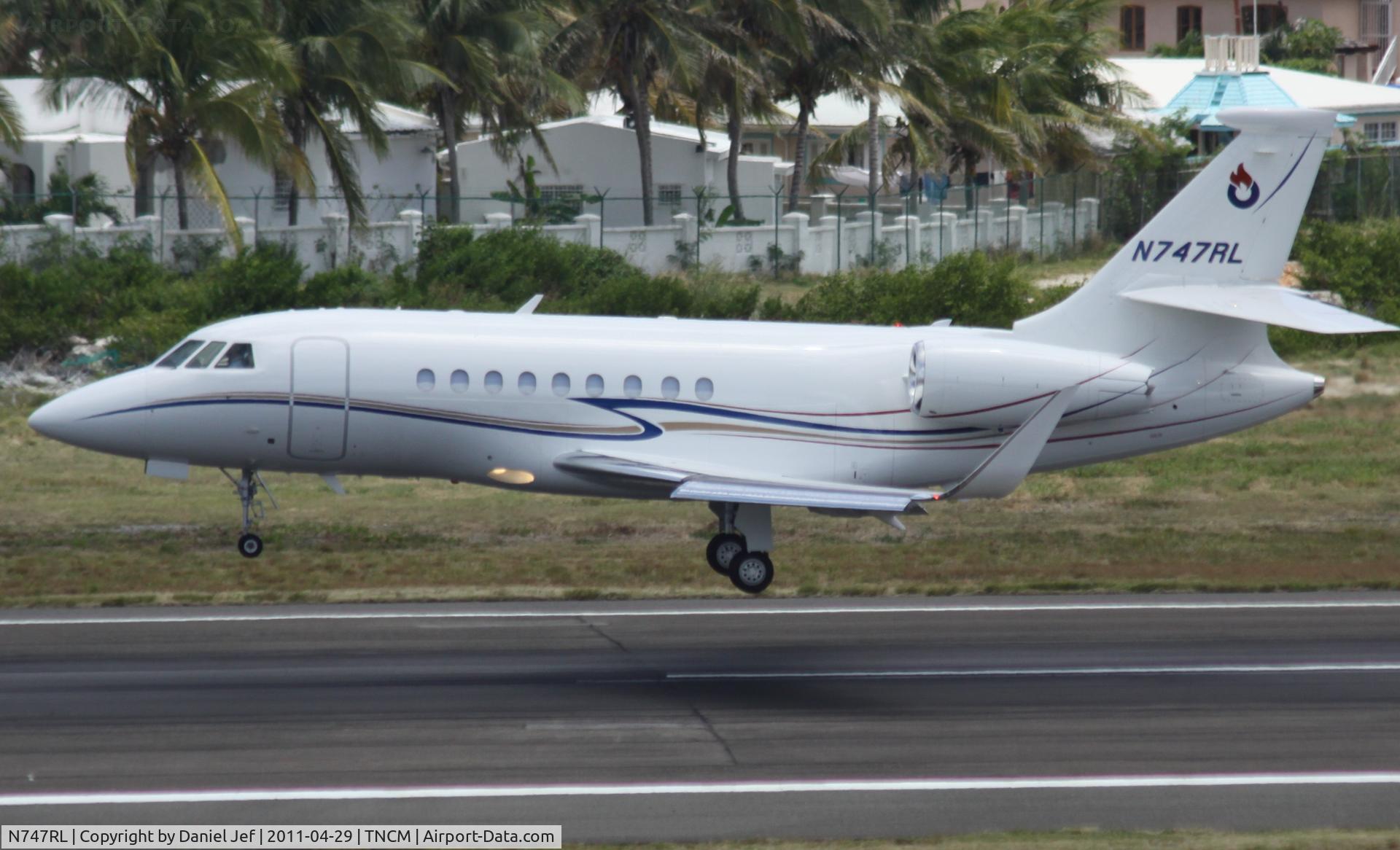 N747RL, 2008 Dassault Falcon 2000EX C/N 175, N747RL landing at TNCM