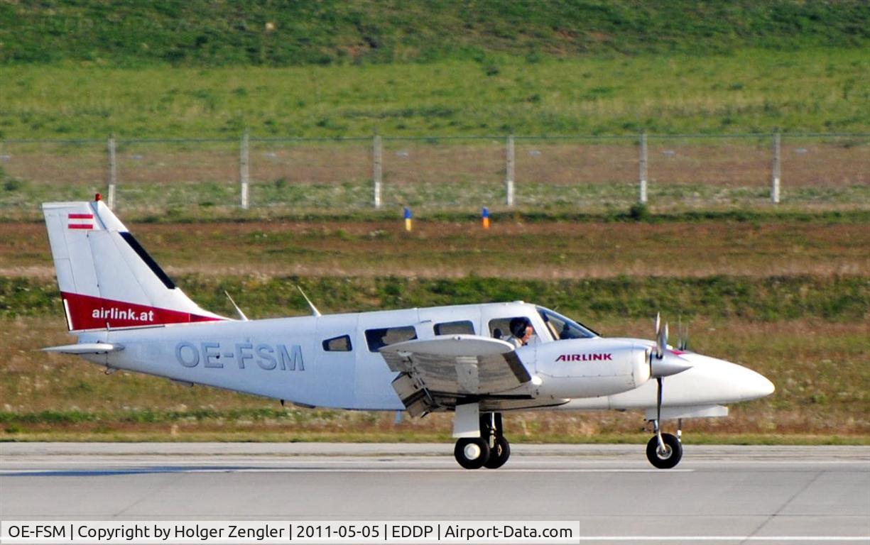 OE-FSM, Piper PA-34-200T C/N 34-7970359, A visitor from Austria on the way to GAT.