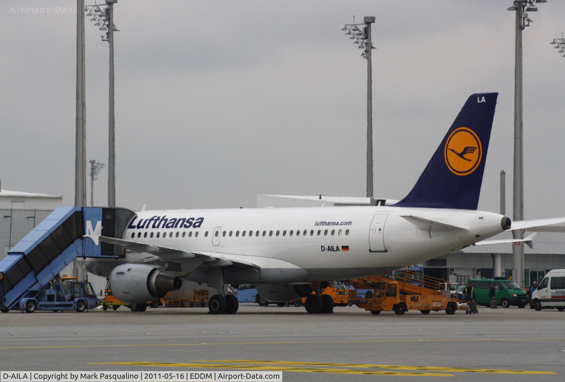D-AILA, 1996 Airbus A319-114 C/N 609, Airbus A319
