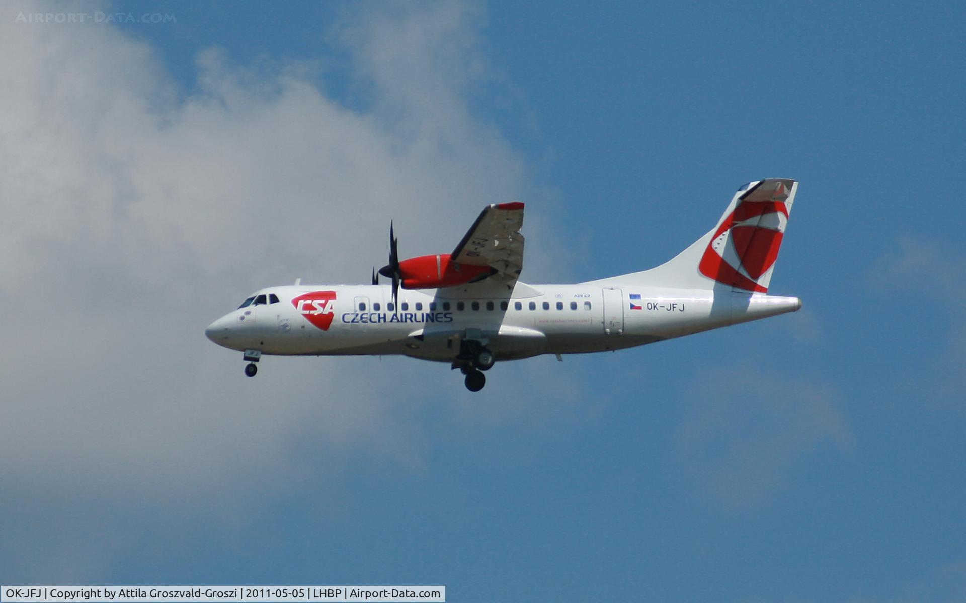 OK-JFJ, 2004 ATR 42-500 C/N 623, Getting off direction Budapest Ferihegy onto an International Airport, in Üllö city airspace.