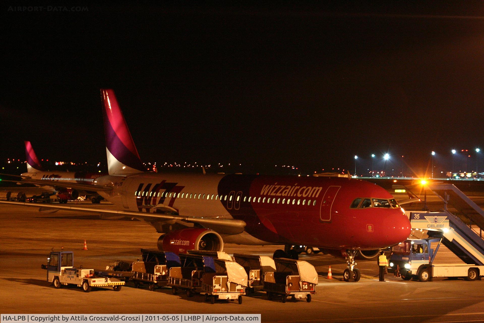 HA-LPB, 2001 Airbus A320-233 C/N 1635, Budapest International Airport Ferihegy One Terminal
