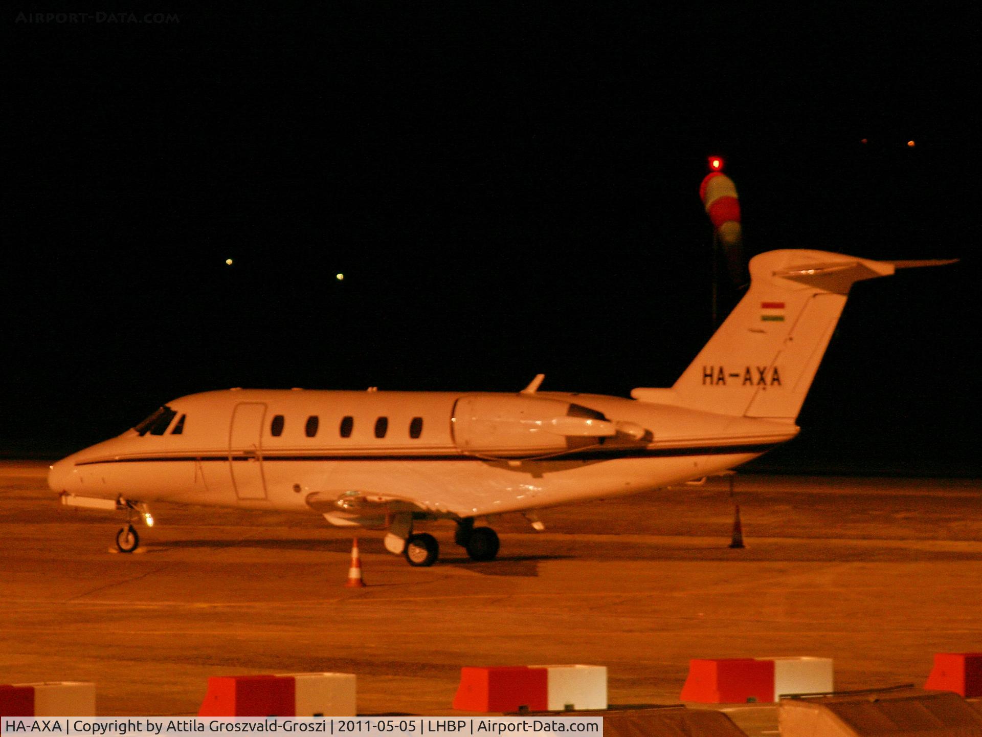 HA-AXA, 1987 Cessna 650 Citation III C/N 650-0149, Budapest International Airport Ferihegy One Terminal