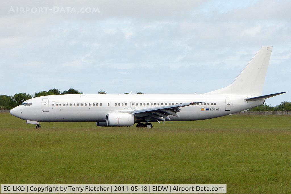 EC-LKO, 1998 Boeing 737-85F C/N 28821, Football Charter in connection with the 2011 EUFA Cup Final held in Dublin between Portuguese teams , Porto and Braga