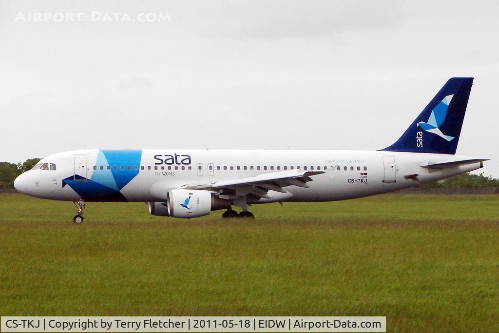 CS-TKJ, 1998 Airbus A320-212 C/N 795, Football Charter in connection with the 2011 EUFA Cup Final held in Dublin between Portuguese teams , Porto and Braga
