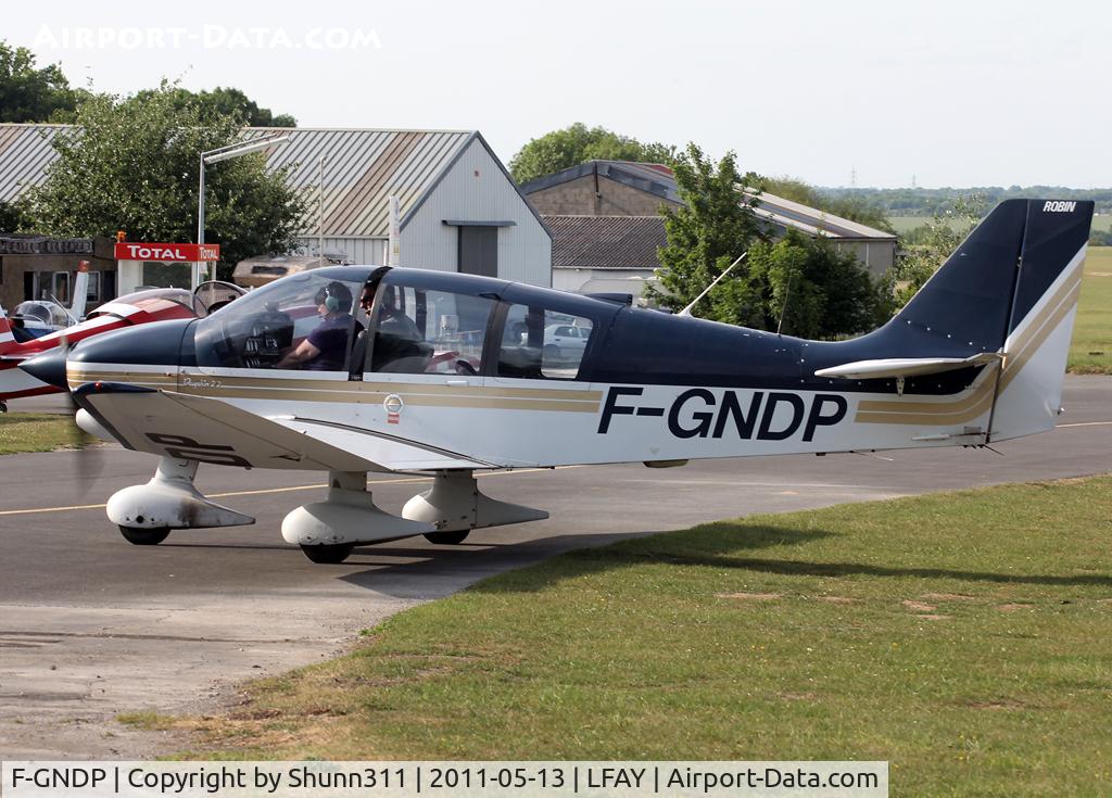 F-GNDP, Robin DR-400-120 Dauphin C/N 2073, Arriving from flight...
