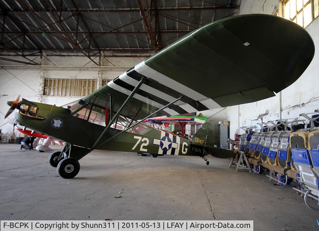 F-BCPK, 1945 Piper L-4J Grasshopper (J3C-65D) C/N 13147, Hangared...