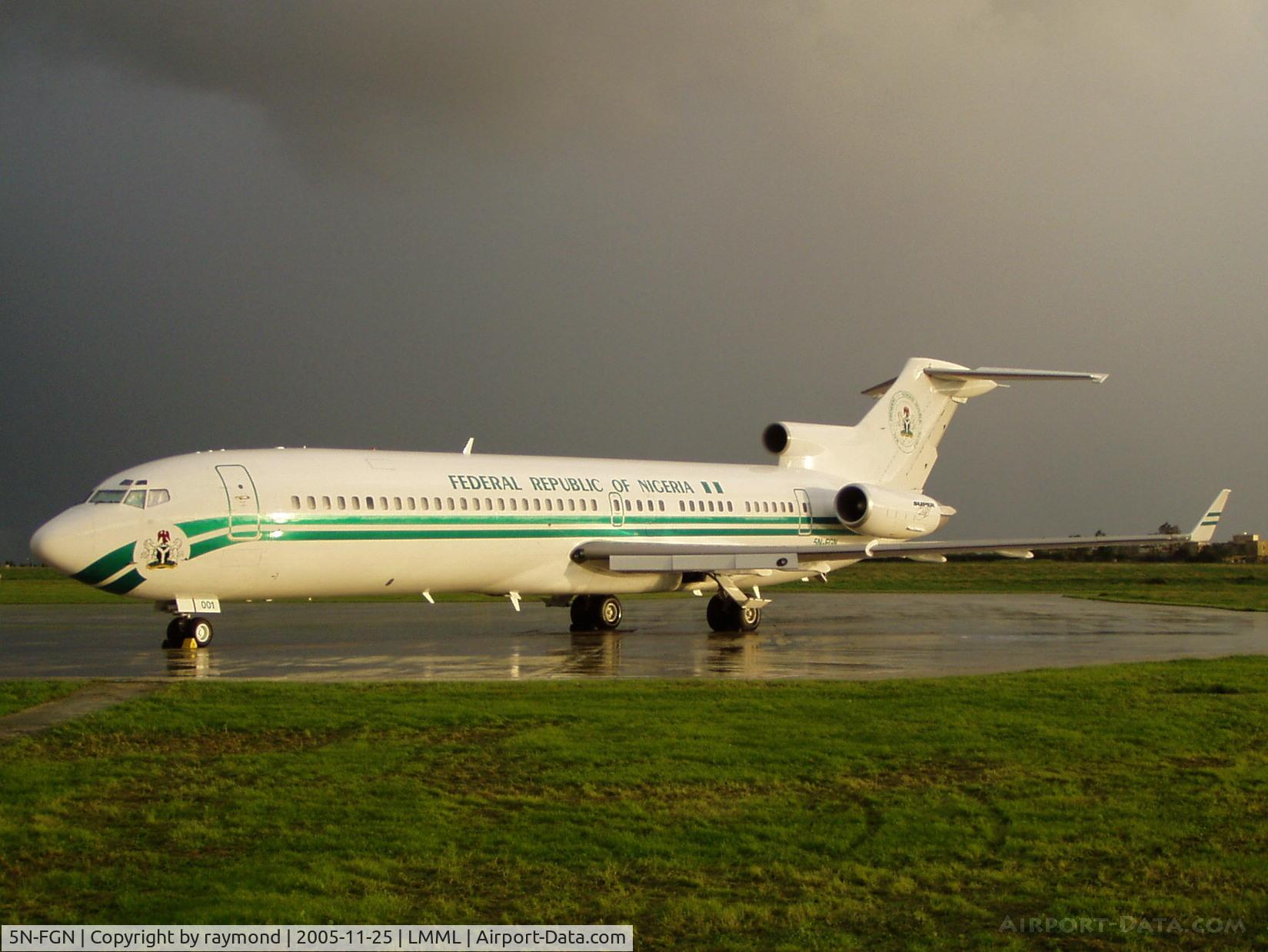 5N-FGN, 1982 Boeing 727-2N6 RE C/N 22825, B727 5N-FGN Govt of Nigeria