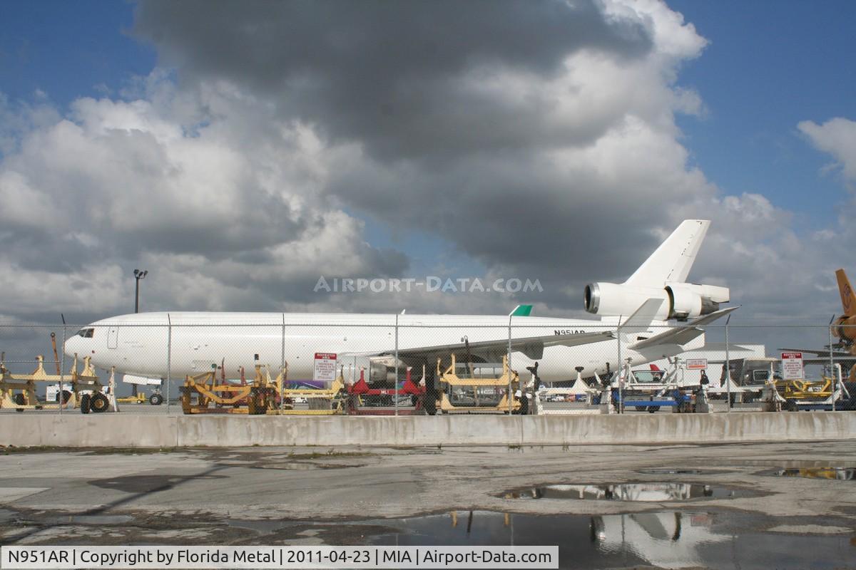 N951AR, 1991 McDonnell Douglas MD-11F C/N 48495, Skylease Cargo MD-11F