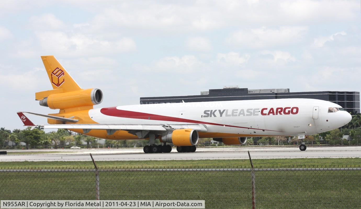 N955AR, 1992 McDonnell Douglas MD-11F C/N 48496, Skylease MD-11