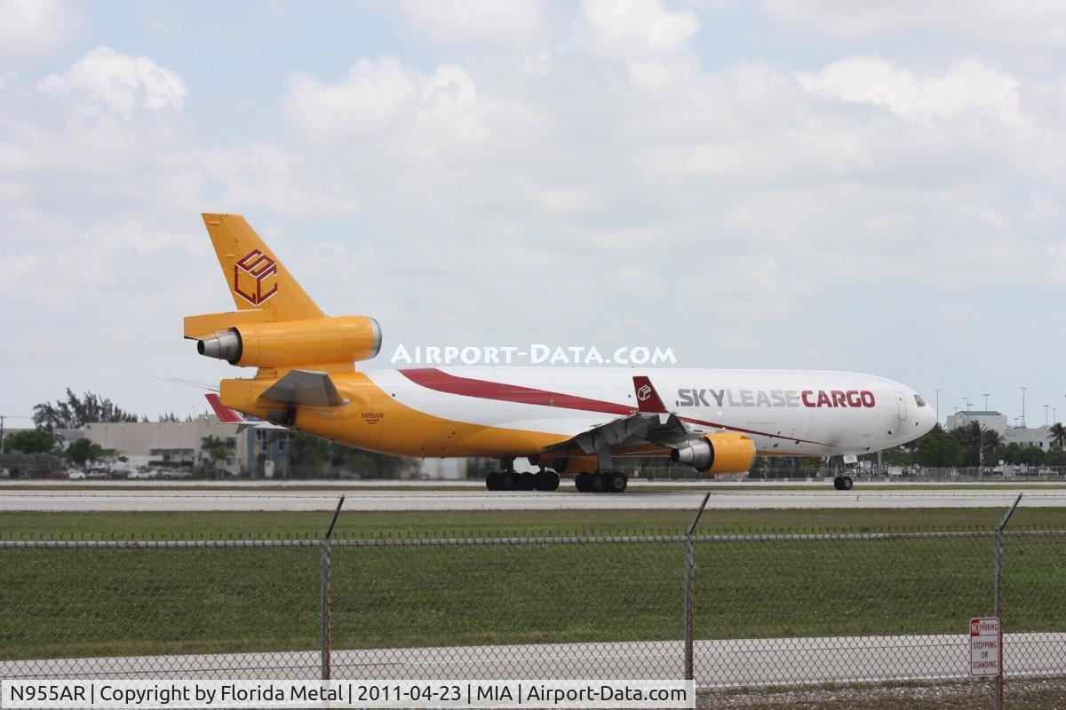 N955AR, 1992 McDonnell Douglas MD-11F C/N 48496, Skylease MD-11