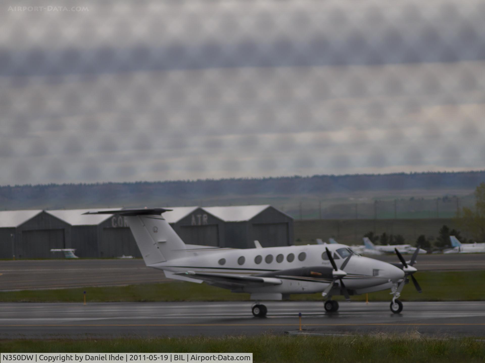 N350DW, 1988 Beech 300 C/N FA-157, Beech King Air @ BIL