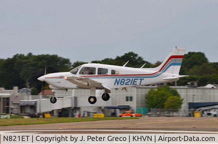 N821ET, Piper PA-28R-201T Cherokee Arrow III C/N 28R-7703147, Over the numbers, runway 20 (take 2), at KHVN