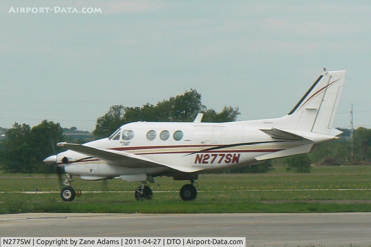 N277SW, 1981 Beech C90 King Air C/N LJ-968, At Denton Municipal