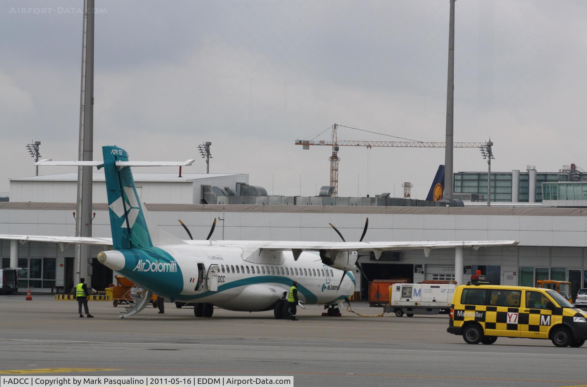 I-ADCC, 2001 ATR 72-212A (500) C/N 662, ATR 72-200