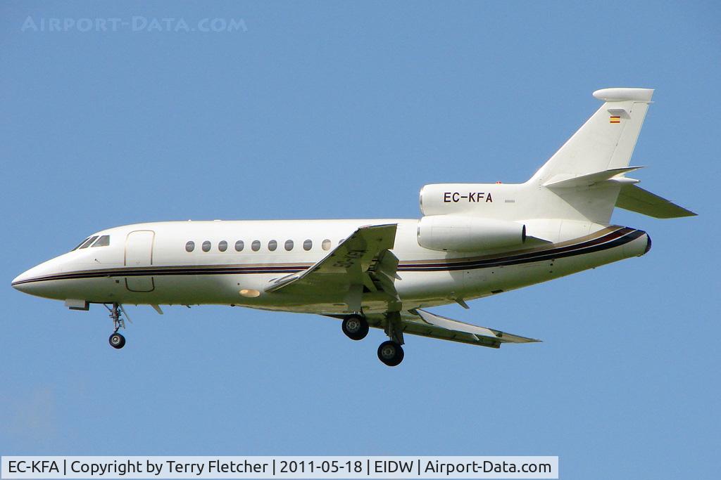 EC-KFA, 1997 Dassault Falcon 900B C/N 169, 1997 Dassault Falcon 900C, c/n: 169 landing at Dublin