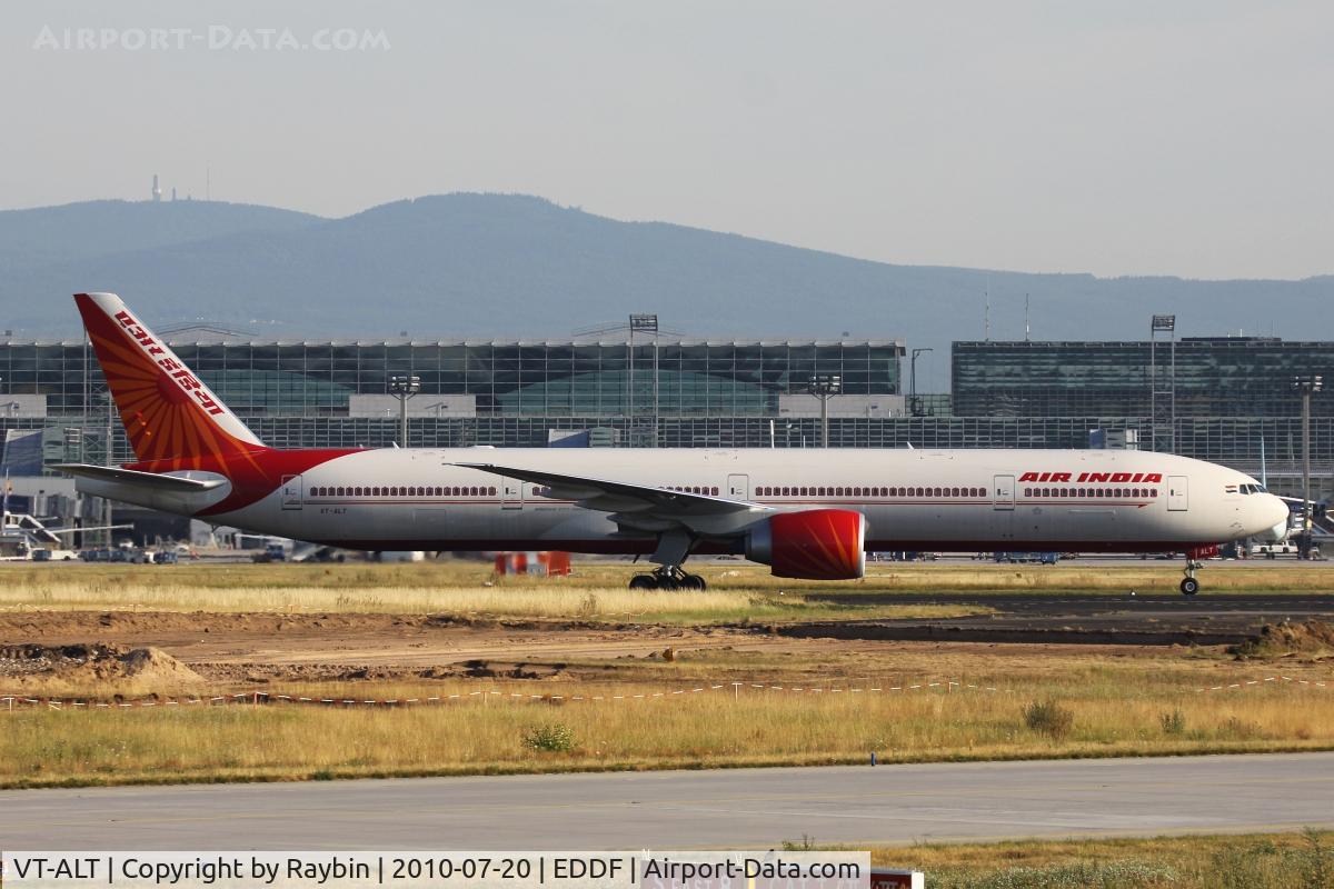 VT-ALT, 2010 Boeing 777-337/ER C/N 36318, 3rd Air India T7 of the day