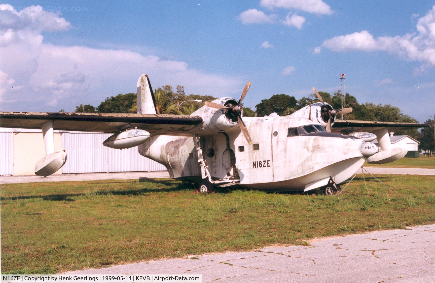 N16ZE, Grumman HU-16E Albatross C/N 2124, Grumman Albatross