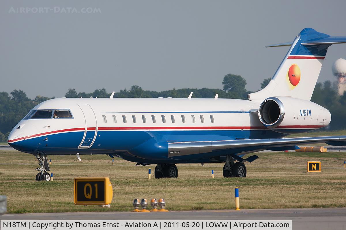N18TM, 2001 Bombardier BD-700-1A10 Global Express C/N 9090, With Bill Clinton onboard