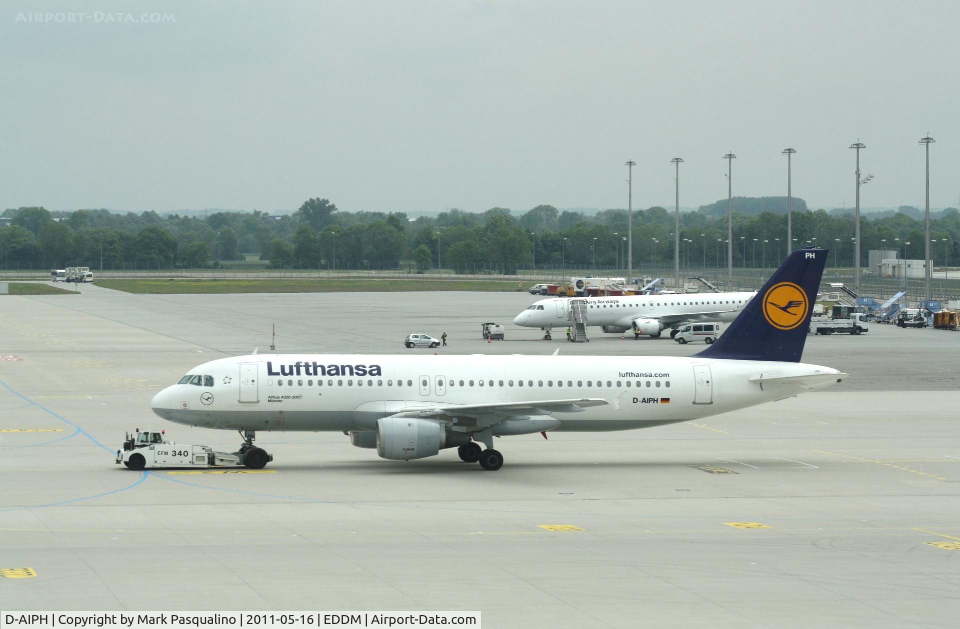 D-AIPH, 1989 Airbus A320-211 C/N 0086, Airbus A320