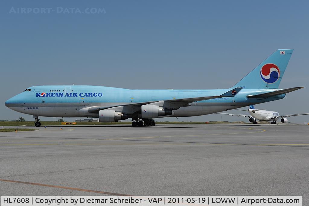 HL7608, Boeing 747-4B5 C/N 24621, Korean Airlines Boeing 747-400BCF