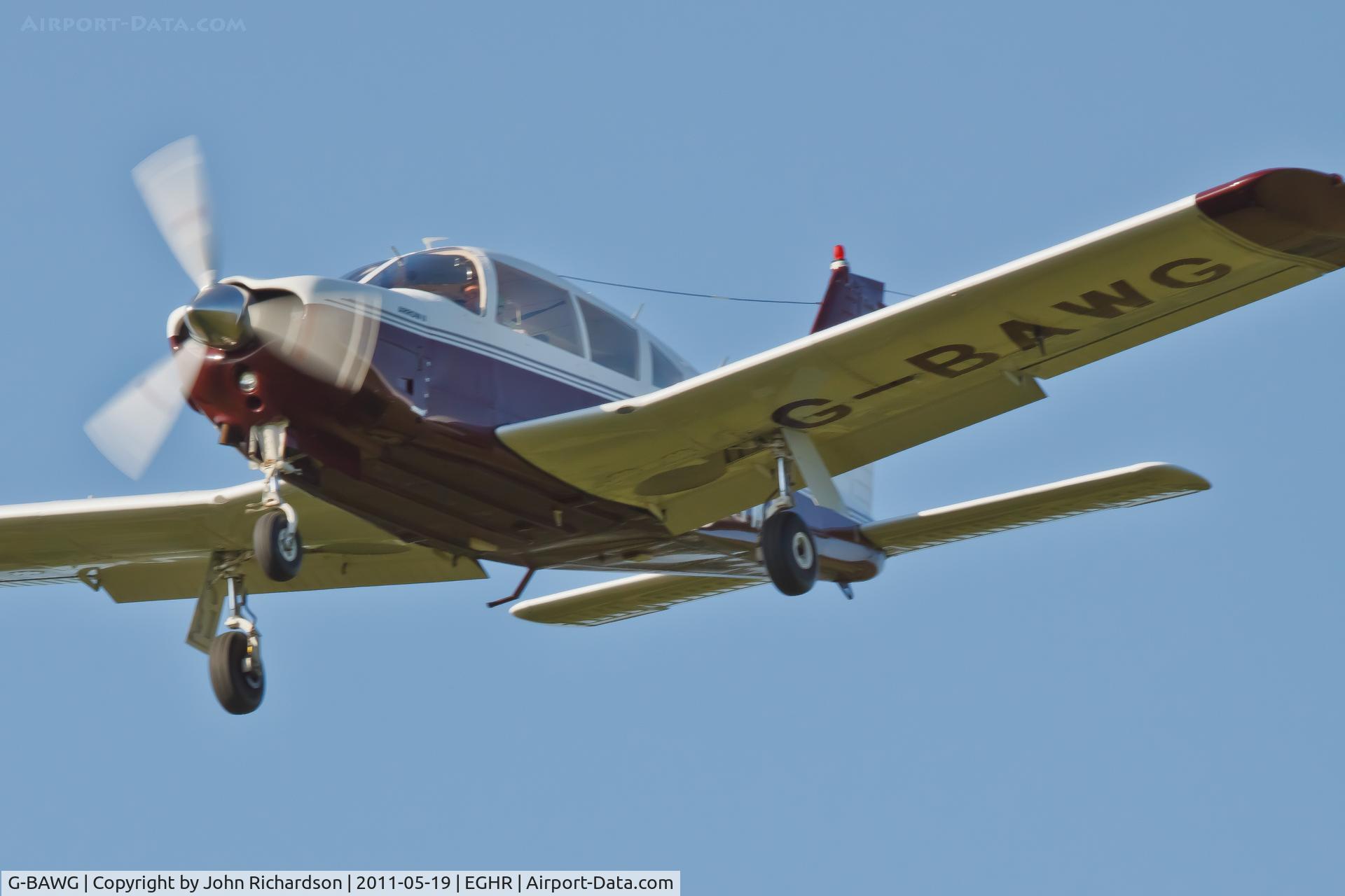 G-BAWG, 1973 Piper PA-28R-200-2 Cherokee Arrow II C/N 28R-7335133, Finals for runway 24