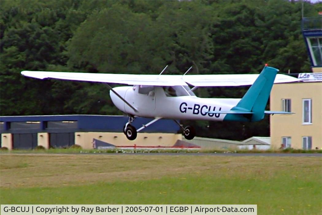 G-BCUJ, 1975 Reims F150M C/N 1176, R/Cessna F.150M [1176] Kemble~G 01/07/2005