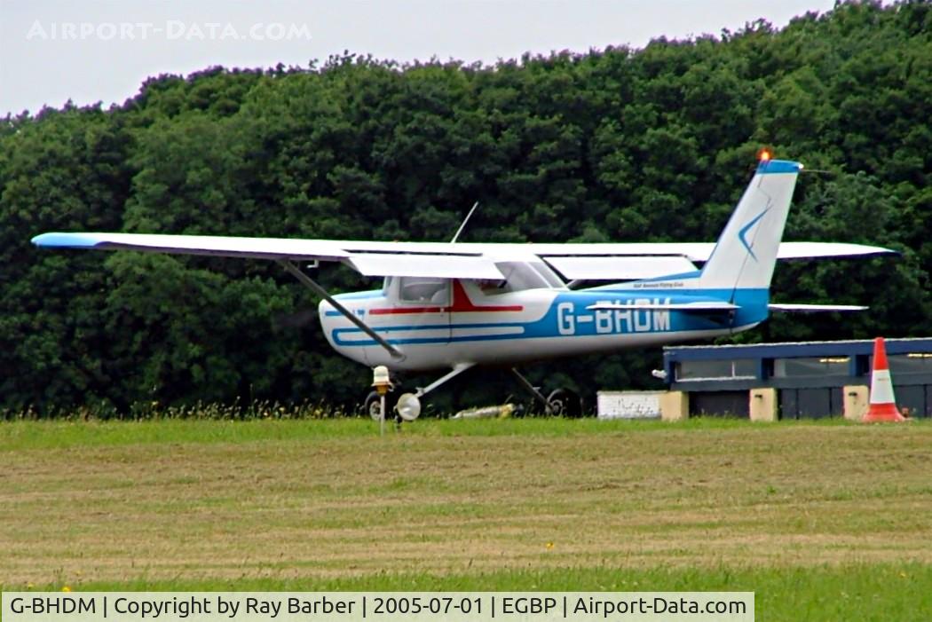 G-BHDM, 1979 Reims F152 C/N 1684, R/Cessna F.152 [1684] Kemble~G 01/07/2005