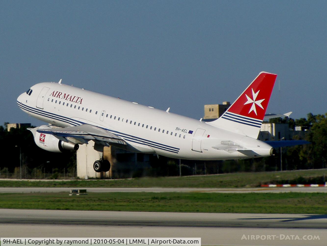 9H-AEL, 2004 Airbus A319-111 C/N 2332, A319 9H-AEL Air Malta