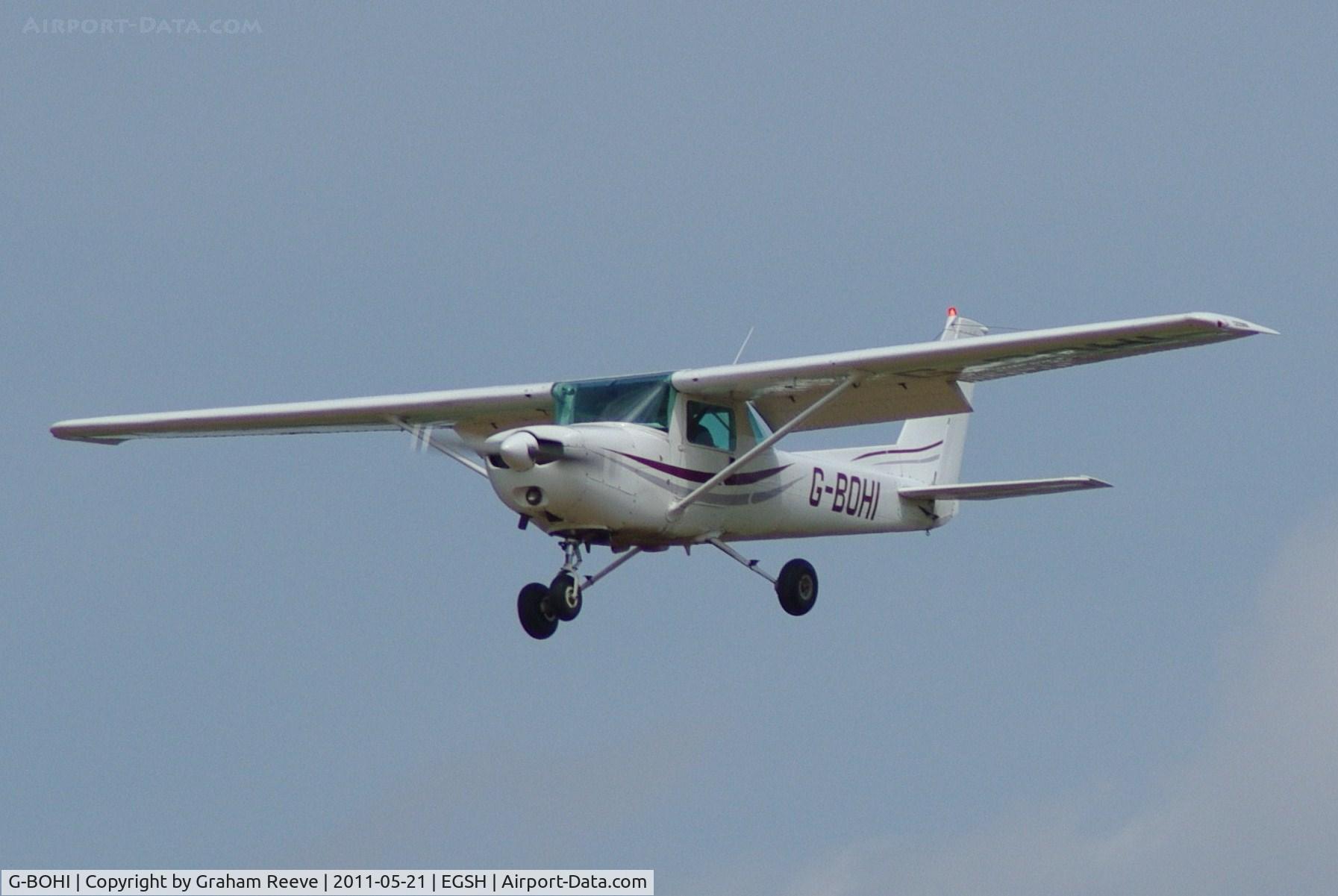 G-BOHI, 1978 Cessna 152 C/N 15281241, About to land.