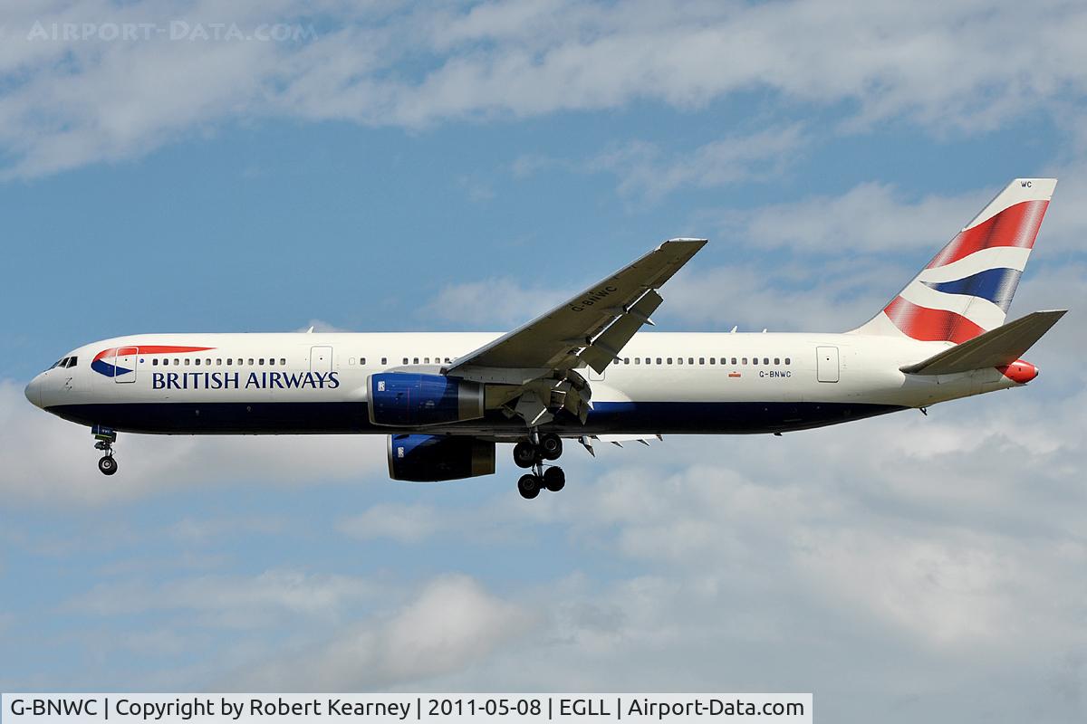G-BNWC, 1989 Boeing 767-336 C/N 24335, On approach for r/w 27L