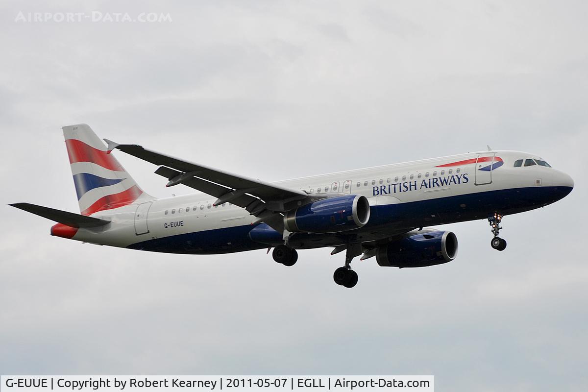 G-EUUE, 2002 Airbus A320-232 C/N 1782, On approach to r/w 09L