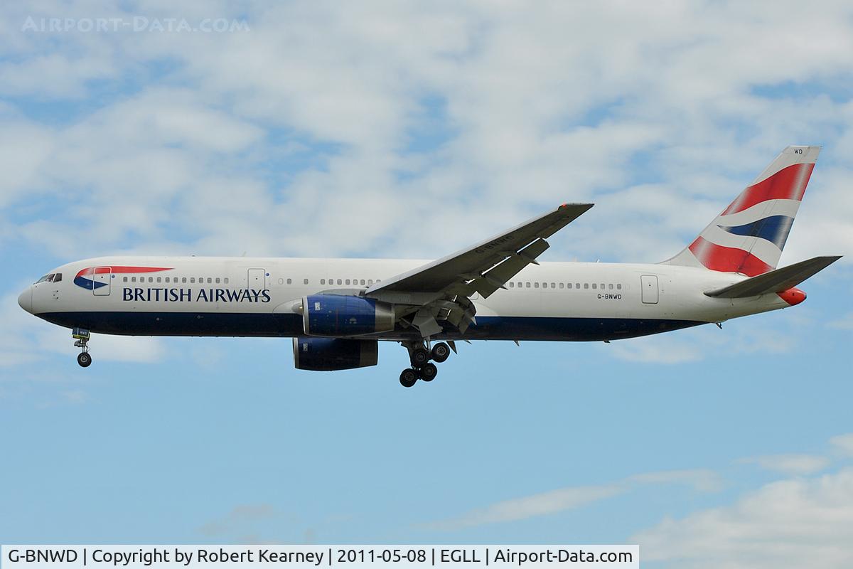 G-BNWD, 1989 Boeing 767-336 C/N 24336, On approach for r/w 27L