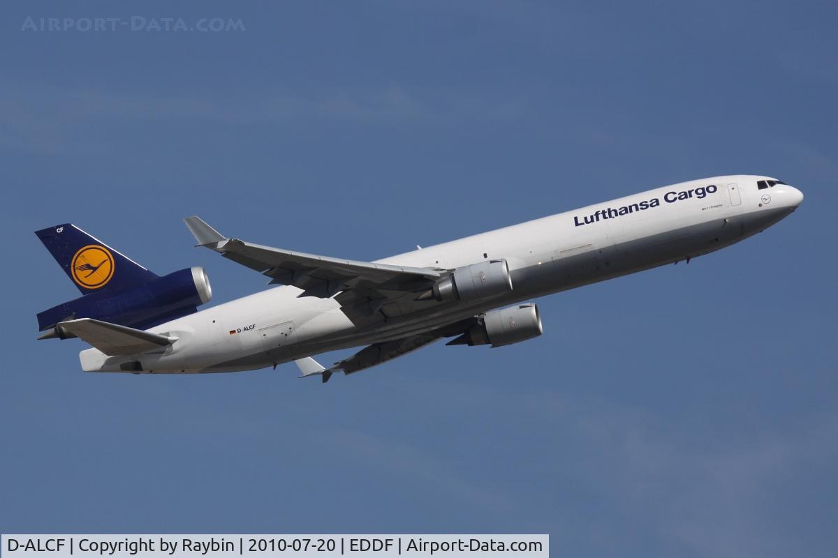 D-ALCF, 1999 McDonnell Douglas MD-11F C/N 48798, Climbing away from FRA