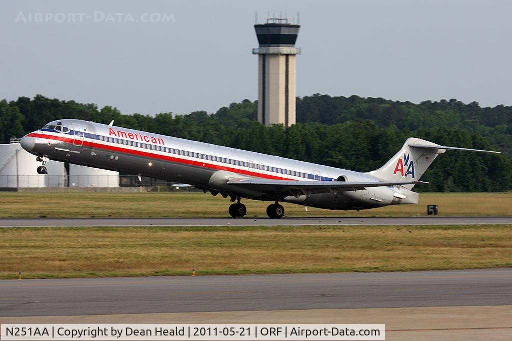 N251AA, 1984 McDonnell Douglas MD-82 (DC-9-82) C/N 49270, American Airlines N251AA (FLT AAL1187) departing RWY 5 en route to Dallas/Fort Worth Int'l (KDFW).