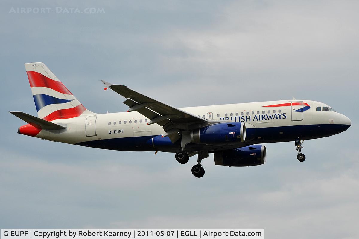 G-EUPF, 2000 Airbus A319-131 C/N 1197, On approach to r/w 09L