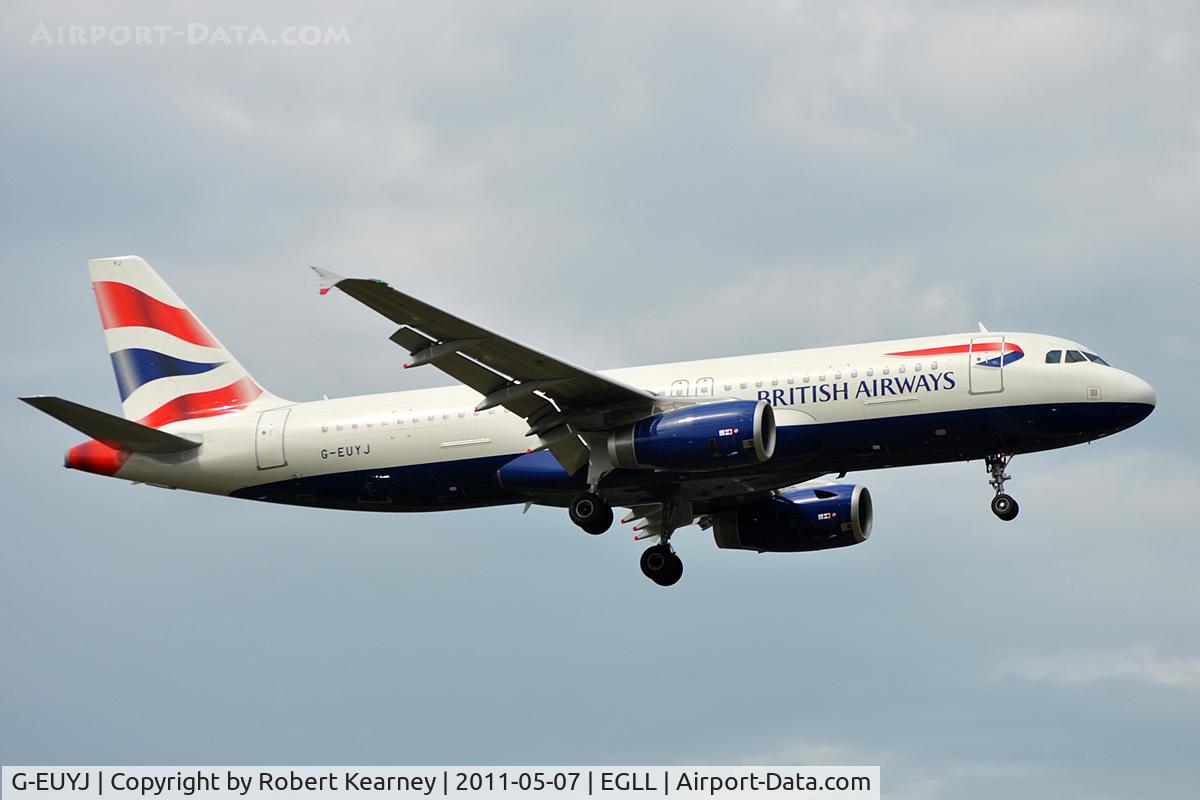 G-EUYJ, 2010 Airbus A320-232 C/N 4464, On approach to r/w 09L