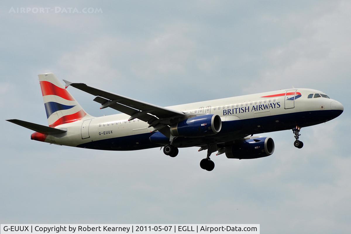 G-EUUX, 2008 Airbus A320-232 C/N 3550, On approach to r/w 09L