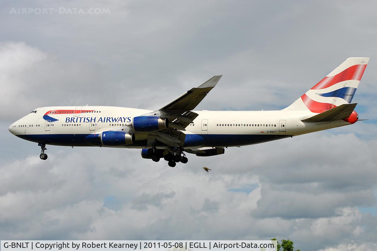 G-BNLT, 1991 Boeing 747-436 C/N 24630, On approach to r/w 27L