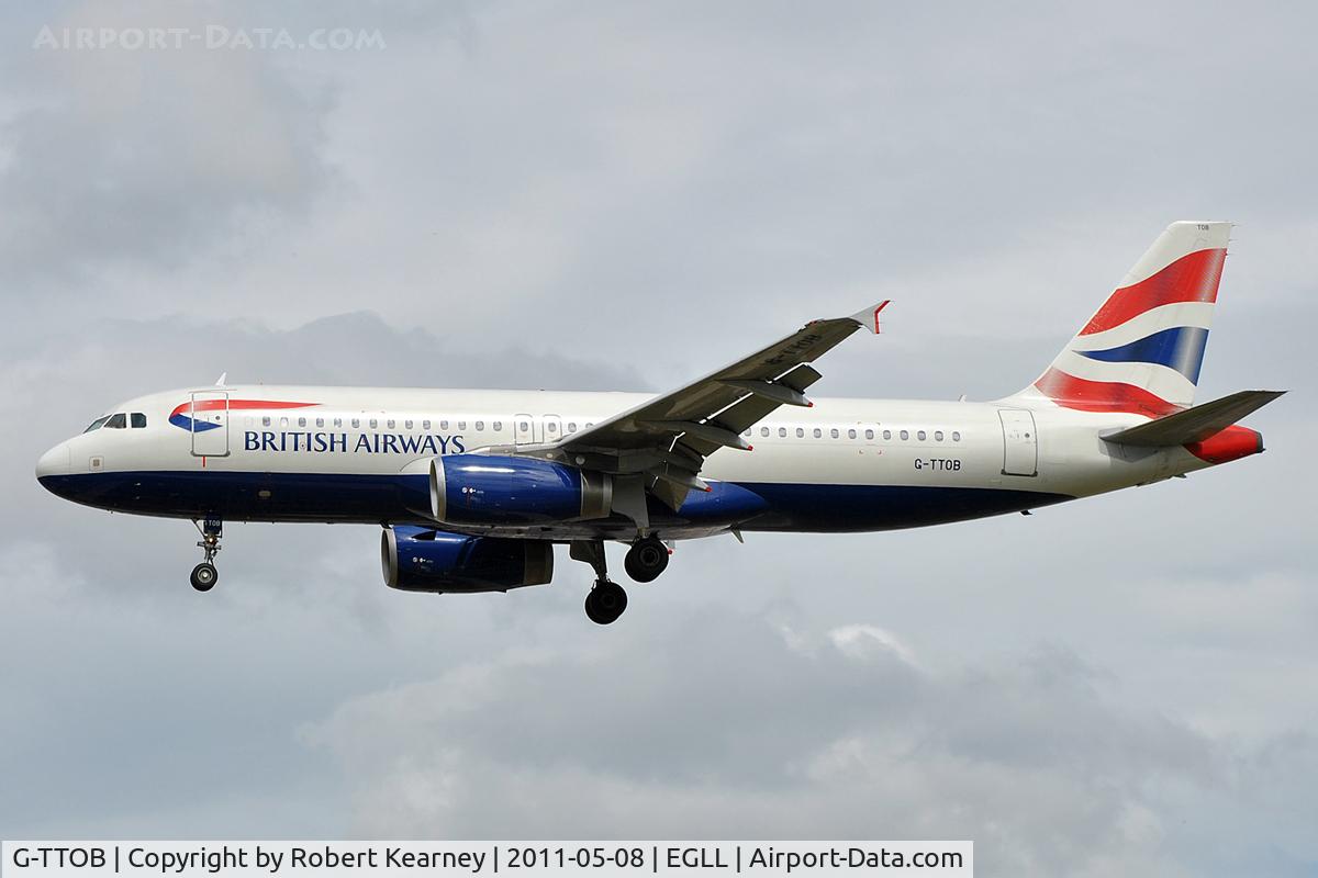 G-TTOB, 2001 Airbus A320-232 C/N 1687, On approach to r/w 27L