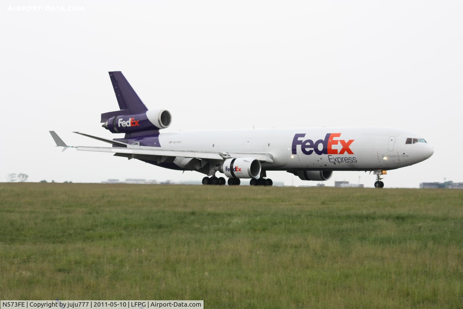 N573FE, 1996 McDonnell Douglas MD-11F C/N 48769, on transit at CDG