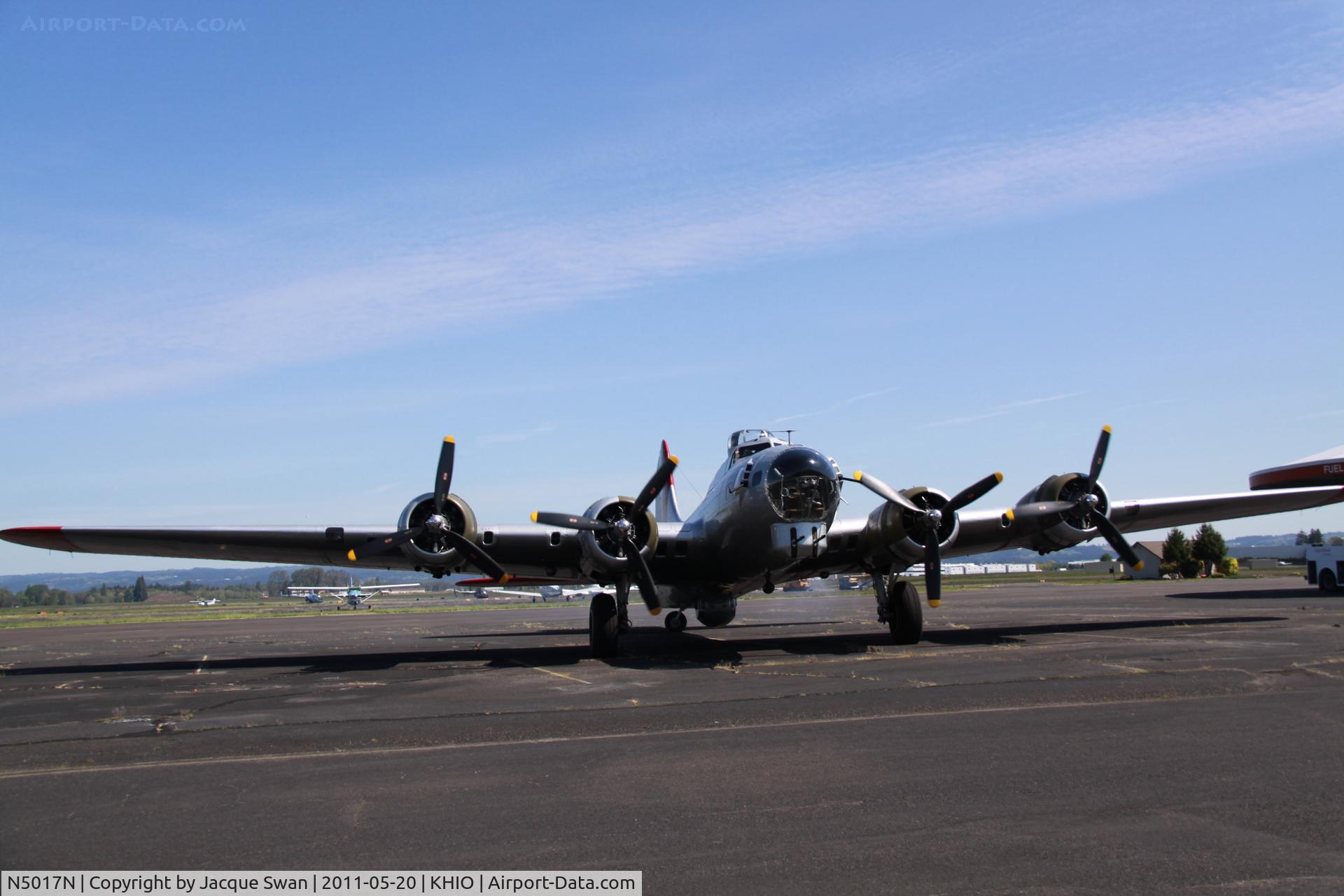 N5017N, 1944 Lockheed/Vega (Boeing) B-17G-105-VE Flying Fortress C/N 8649, Aluminum Overcast
