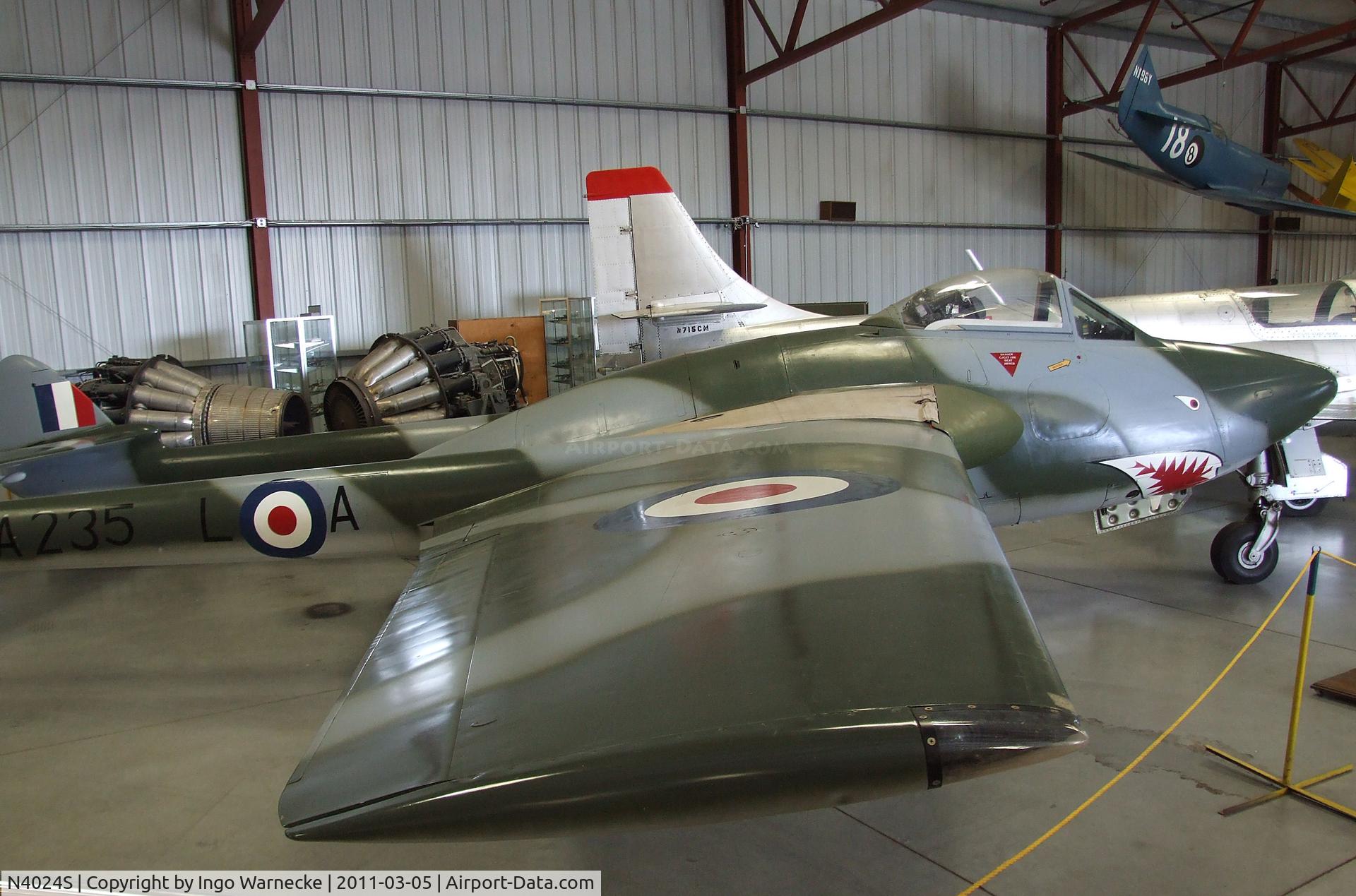 N4024S, 1951 De Havilland (FFA) Vampire FB6 (DH-100) C/N 638, De Havilland D.H.100 Vampire FB6 at the Planes of Fame Air Museum, Chino CA