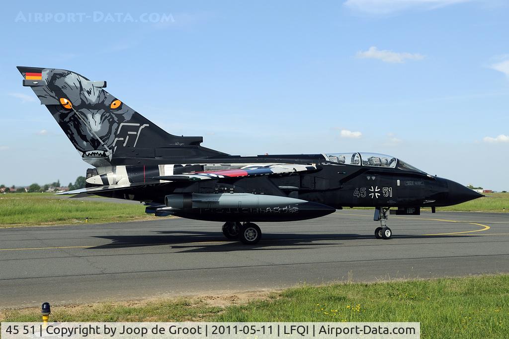 45 51, Panavia Tornado IDS C/N 628/GS199/4251, black panther colours for the 2011 NATO Tiger Meet