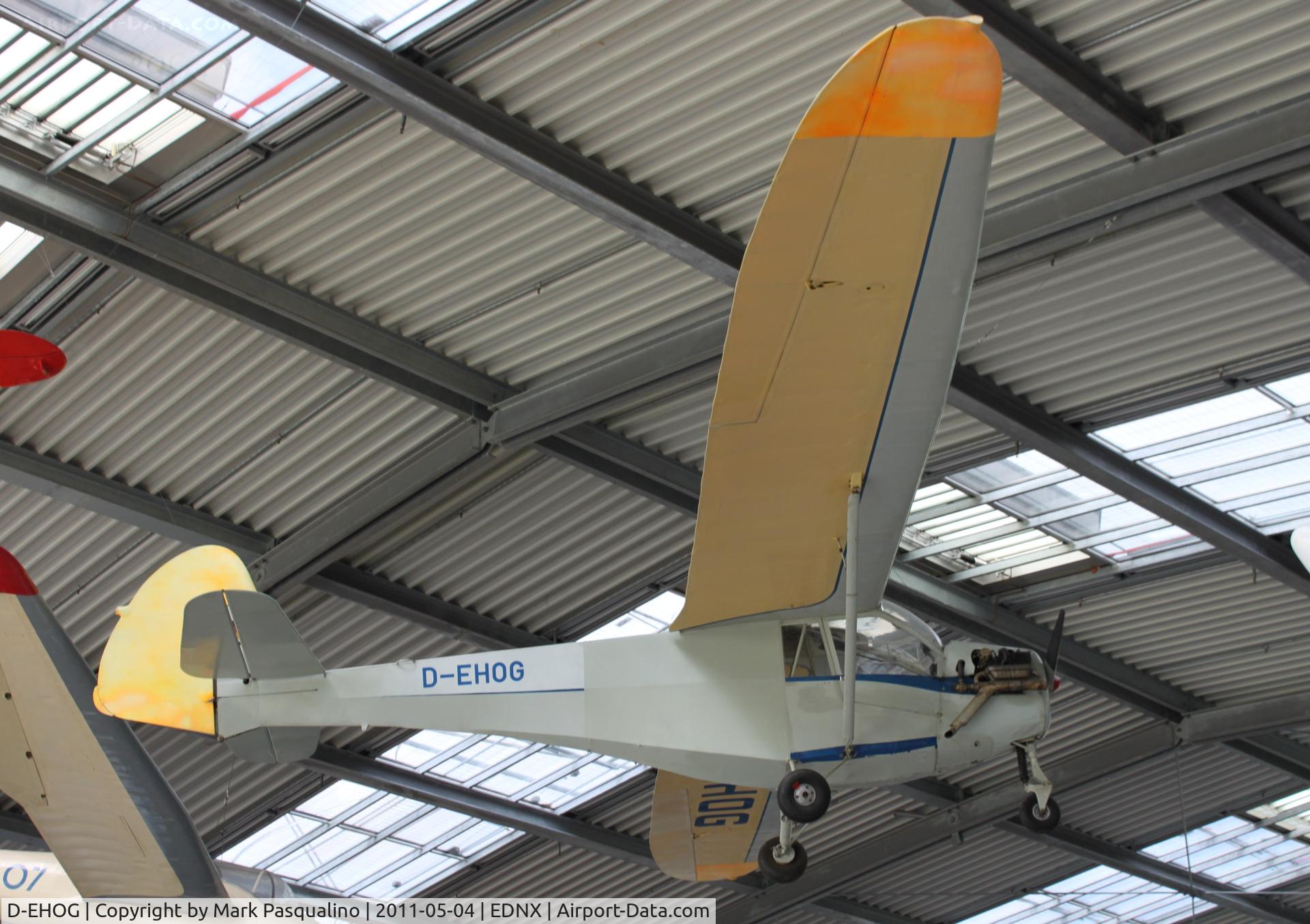 D-EHOG, Putzer Motorrab C/N V-3, Putzer Motorrab