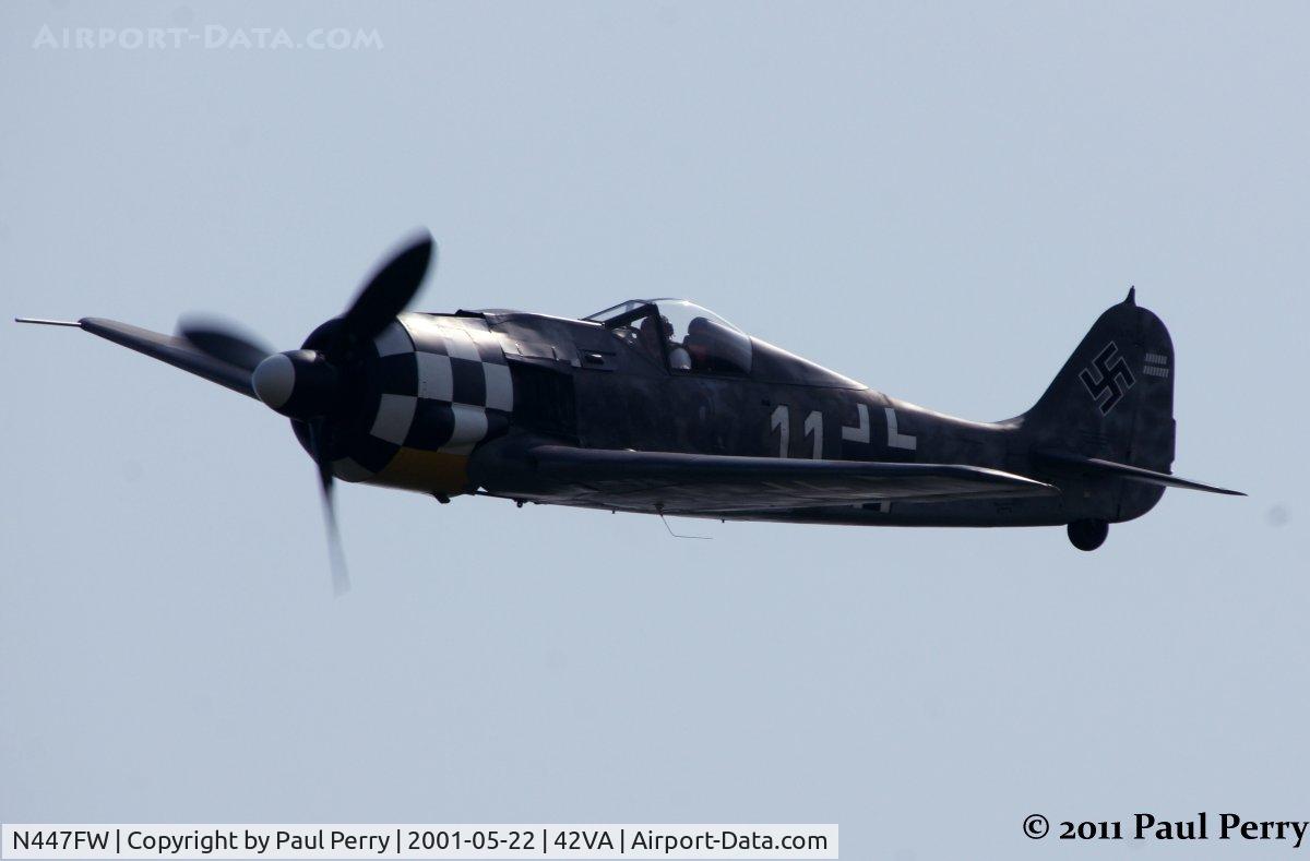 N447FW, Focke-Wulf Fw-190A-8 C/N 739447, The sight and sound of this demo was amazing.