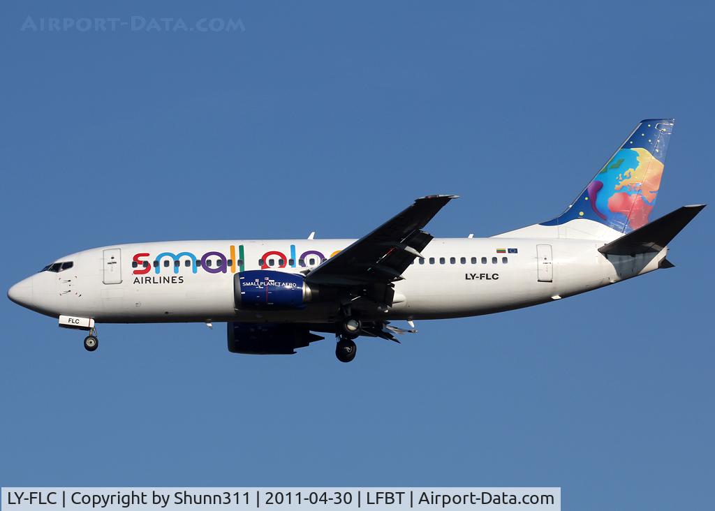 LY-FLC, 1997 Boeing 737-31S C/N 29055, Landing rwy 20