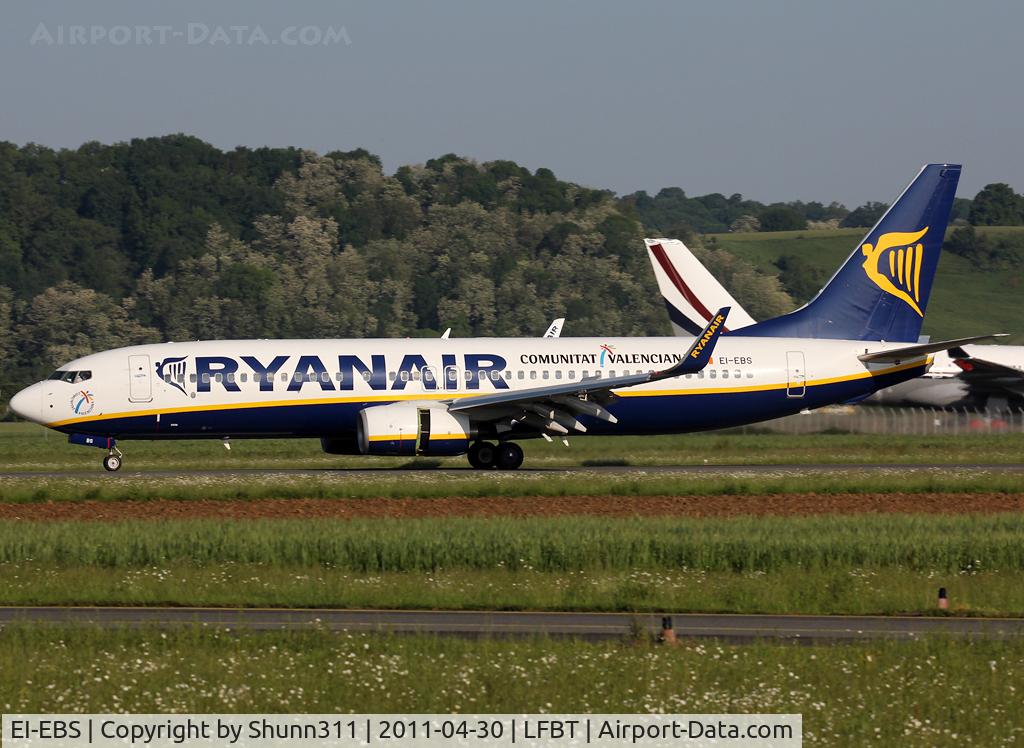 EI-EBS, 2009 Boeing 737-8AS C/N 35001, Landing rwy 20